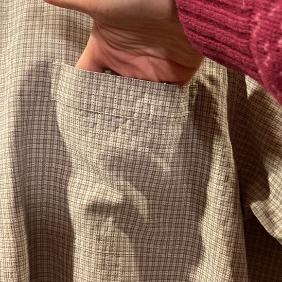 Columbia Buttondown  - Picture 4 of 5